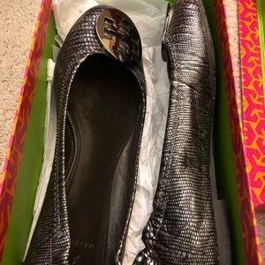 Tory Burch Reva flats